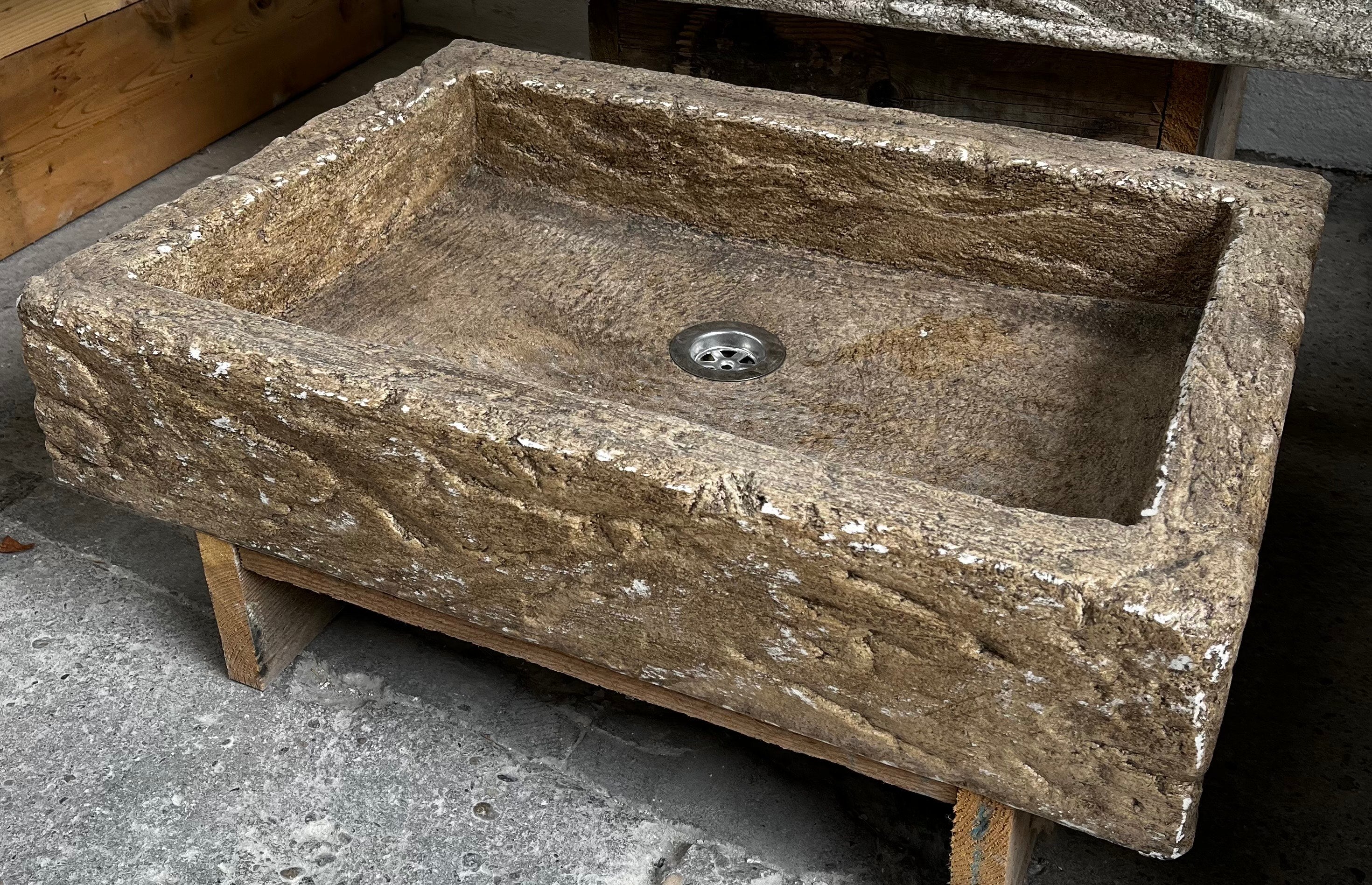 Evier bac simple aspect vieilli dimensions :70x50x14